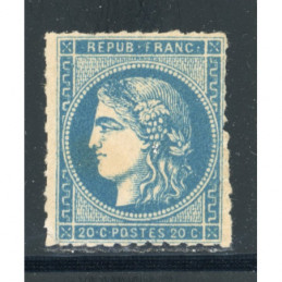 YT 45 B - Neuf * Perce en...