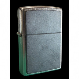 Zippo (Mai 2025) Black Crackle