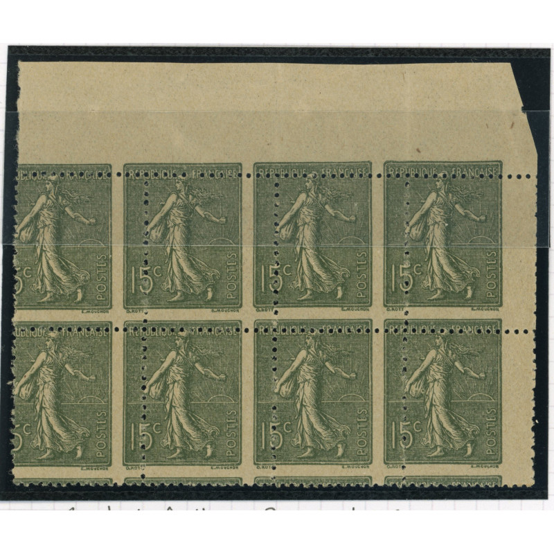 YT 130 - Neuf xx - Variete - Impression a Cheval - Bloc de 8 - Bord de feuille