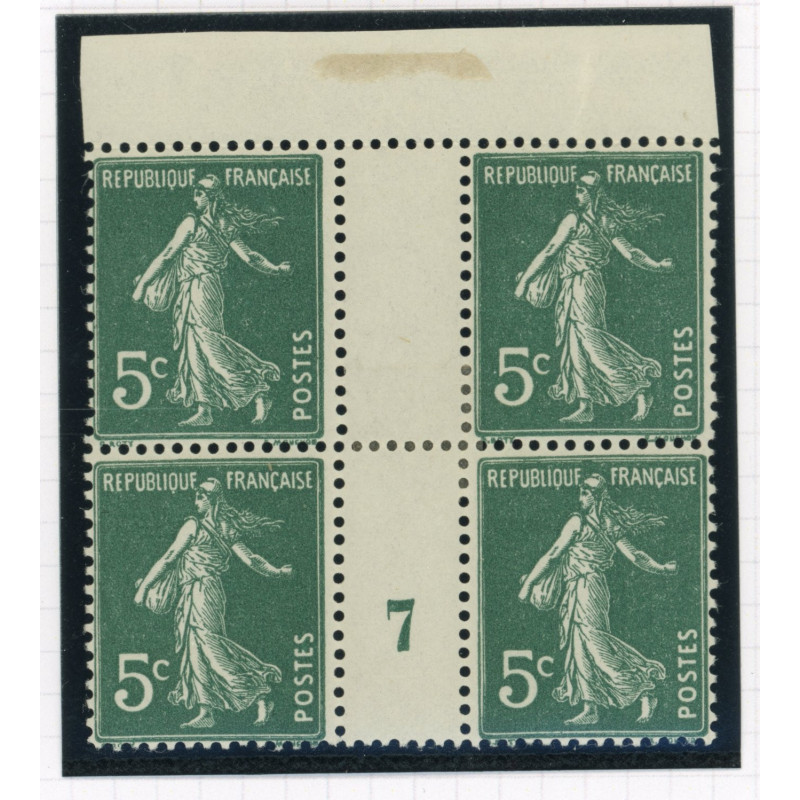 YT 137 - Neuf xx - Bloc de 4 - Millesime 7