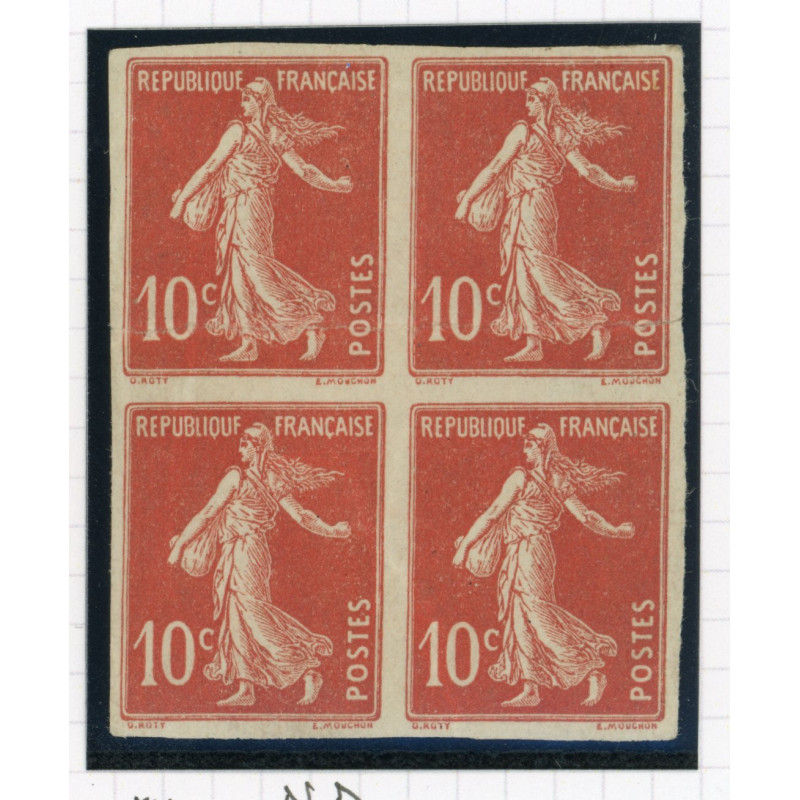 YT 138 - Neuf xx - Non dentele - Bloc de 4