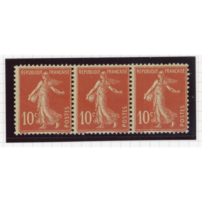 YT 138 - Neuf xx - Bande de 3