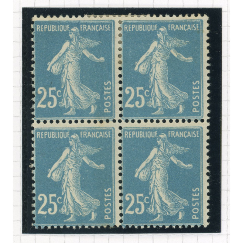 YT 140 - Neuf x - Bloc de 4