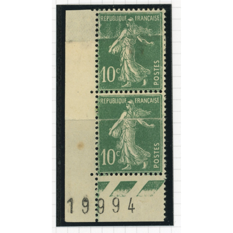 YT 158 - Neuf xx - Variete - Impression sur raccord