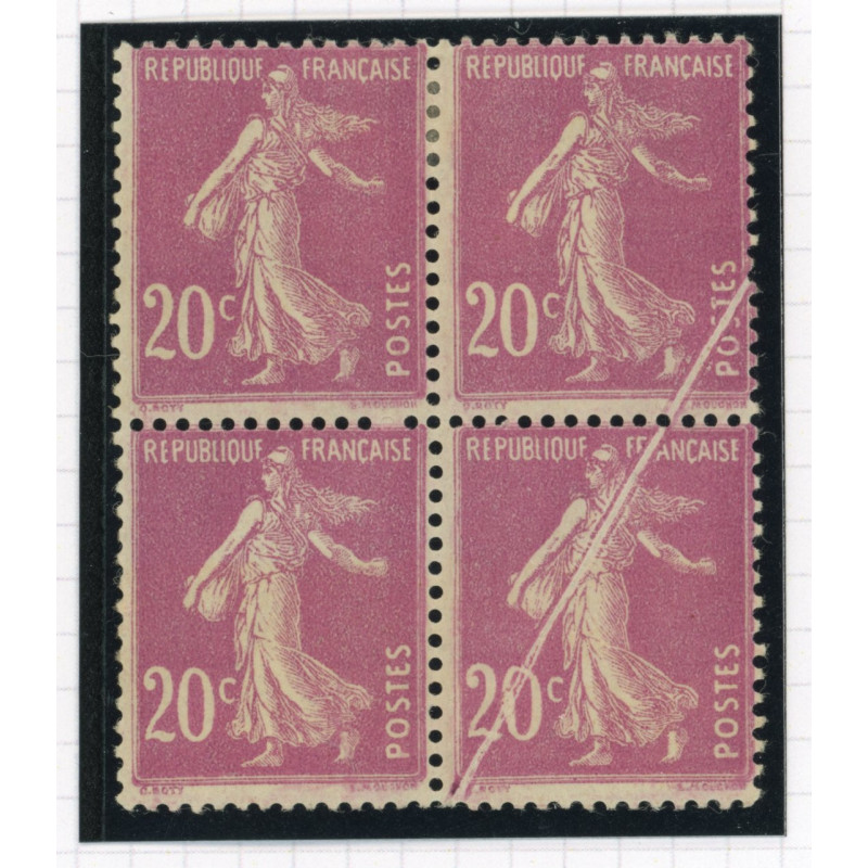 YT 190 - Neuf x - Variete - Plis accordon - Bloc de 4