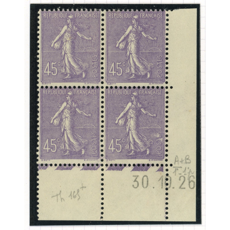 YT 197 - Neuf x - Bloc de 4 - Coin date 30/10/26