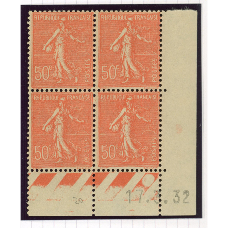 YT 199 - Neuf xx - Bloc de 4 - Coin date 17/3/32