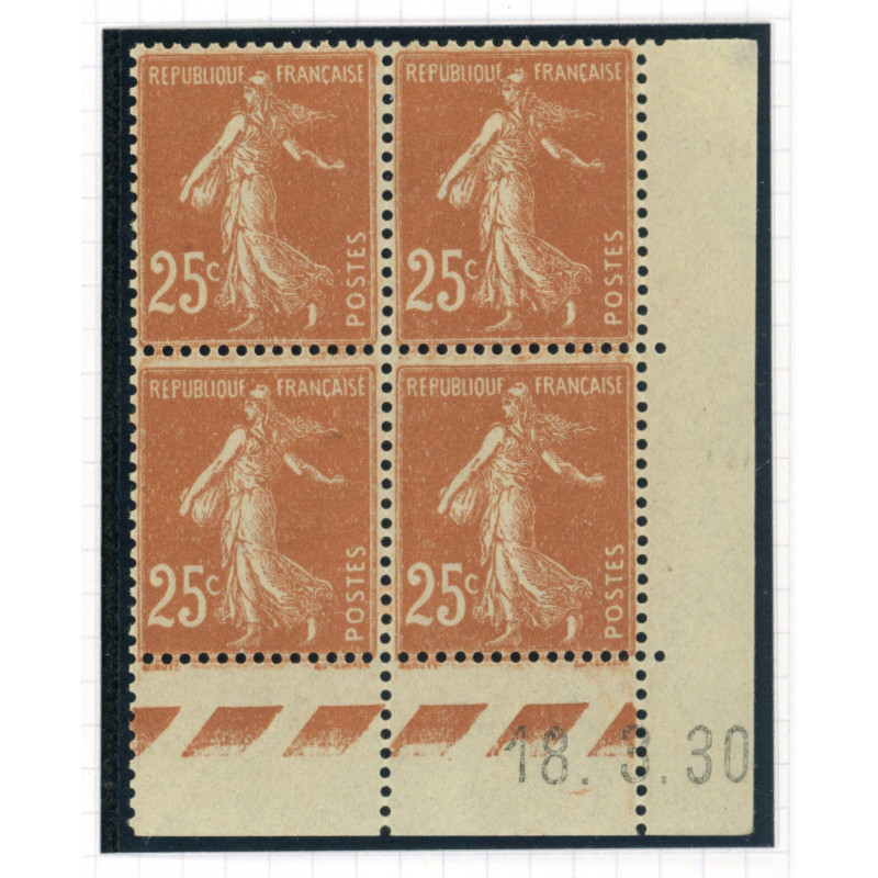 YT 235 - Neuf xx - Bloc de 4 - Coin date 18/3/30