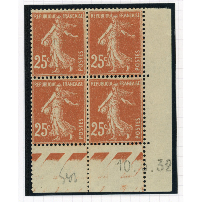 YT 235 - Neuf xx - Bloc de 4 - Coin date 10/3/32