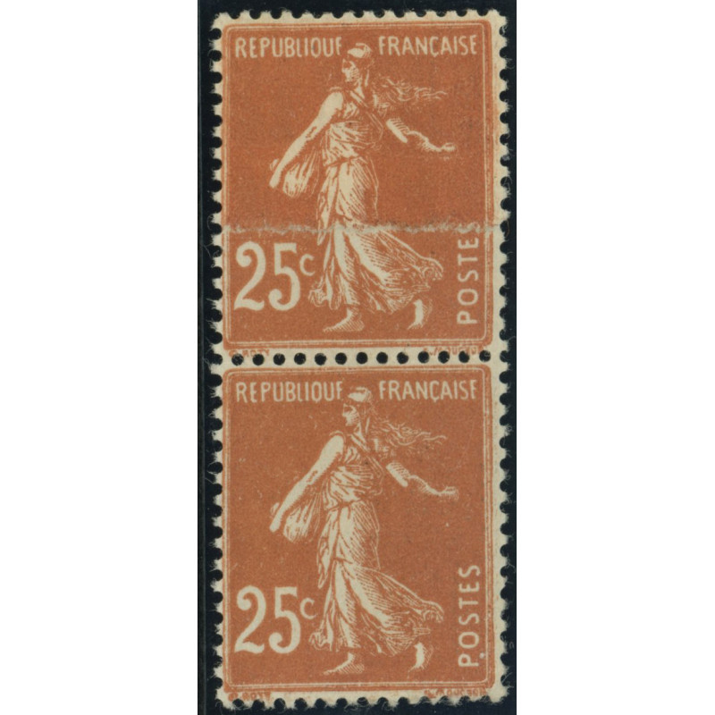 YT 235 - Neuf xx - Variete - Impression sur raccord