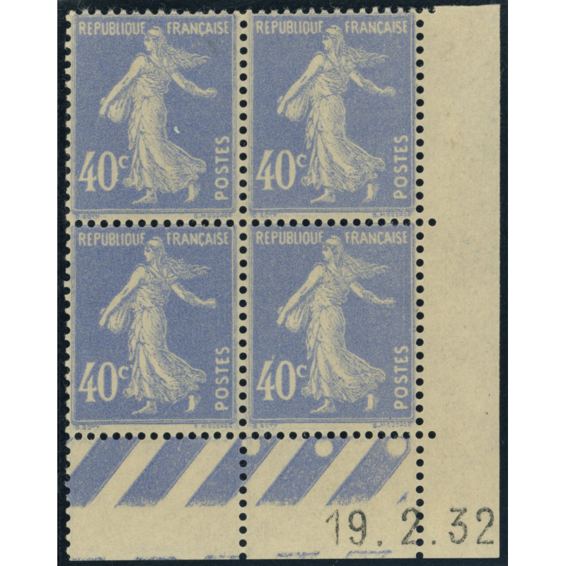 YT 237 - Neuf xx - Bloc de 4 - Coin date 19/2/32